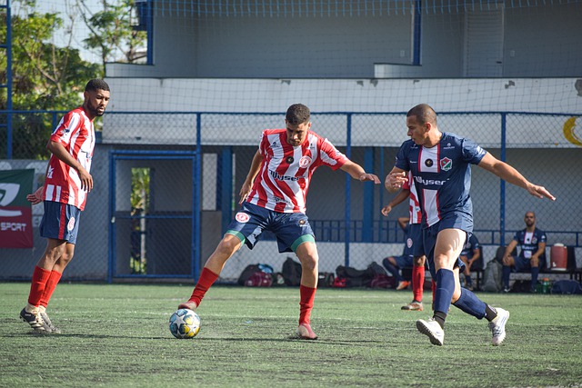 对年轻球员 对年轻球员